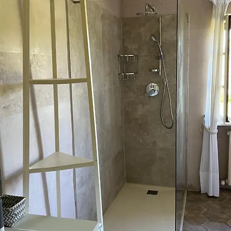 Pais - Relax In Jacuzzi Tra I Vigneti