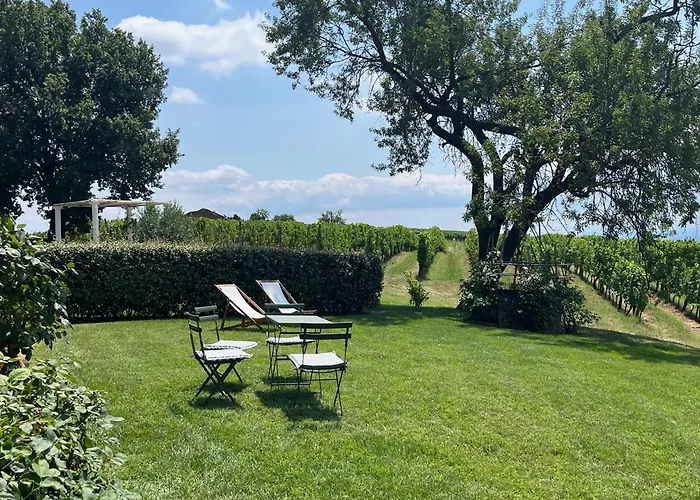 Pais - Relax In Jacuzzi Tra I Vigneti Διαμέρισμα *
